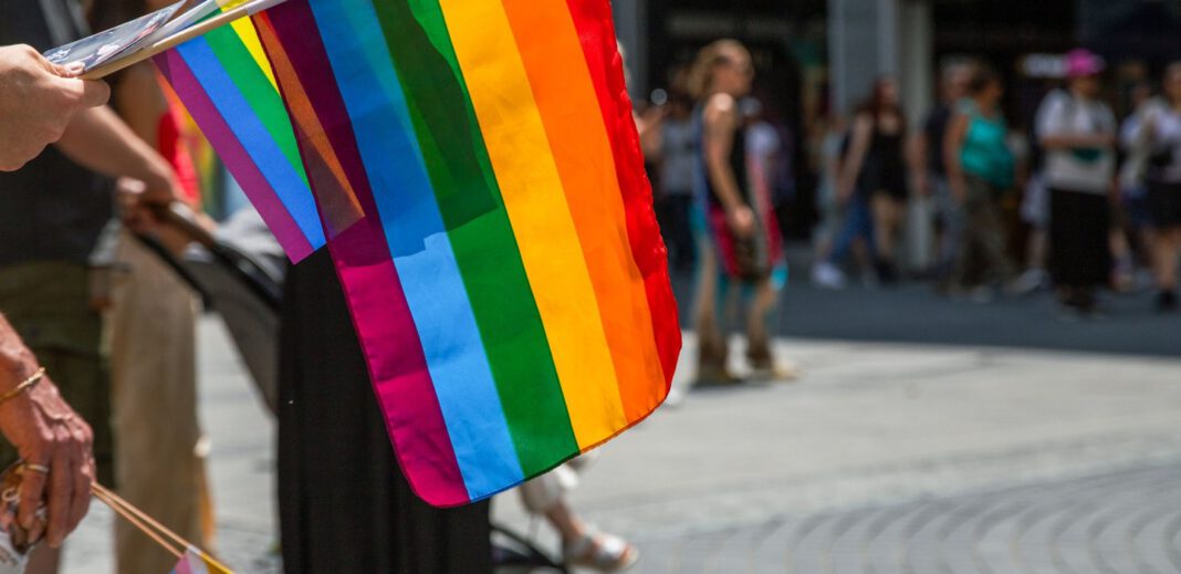 Bottroper FrauenForum zeigt Solidarität im Pride Month und lädt zu Filmabend ein