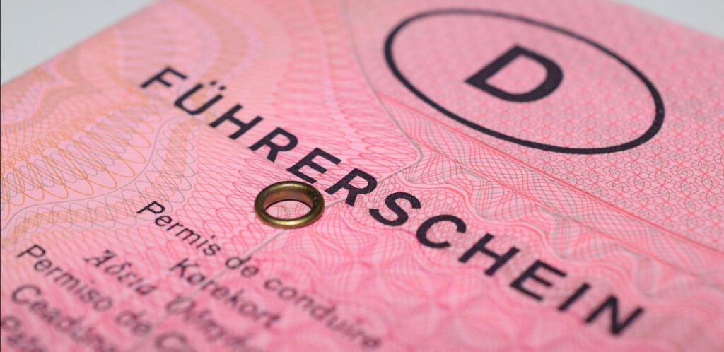 Gesetzlicher Umtausch Von F hrerscheinen Fristen Bis 2033 Und Was 