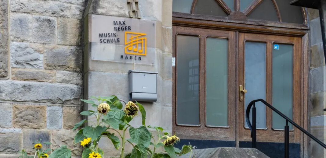 Sommerkonzert der Max Reger Musikschule mit Verdi und Chabrier