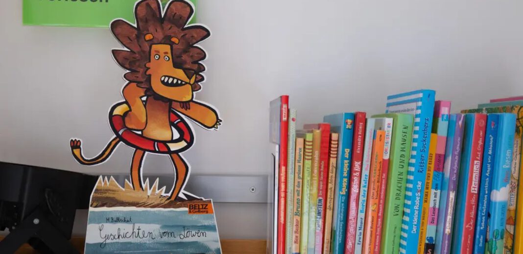 Stadtbücherei bietet kostenfreies Programm für Kleinkinder mit Frühlingsliedern und Geschichte